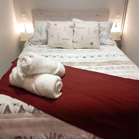 Apartment Nuevo, Casco Viejo, Mercado De La Ribera