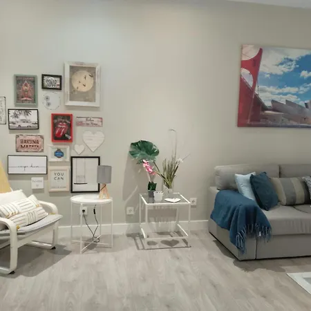 Nuevo, Casco Viejo, Mercado De La Ribera Apartamento